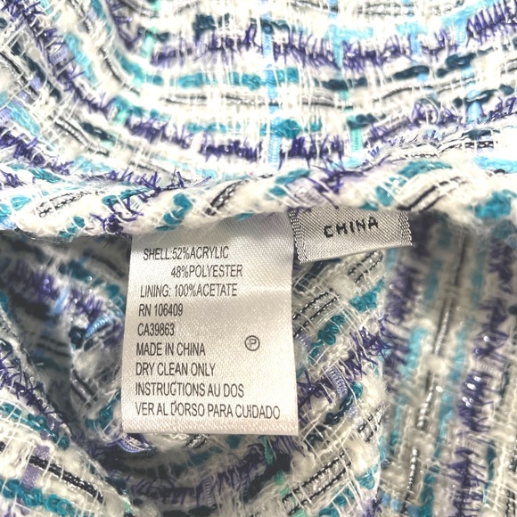 Tahari Skirt Navy, White, Blue Shimmery Christmas Snow Theme Mid Length Size 16 - Picture 5 of 7